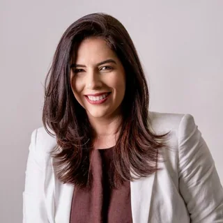 Dra. Maressa O. Leal